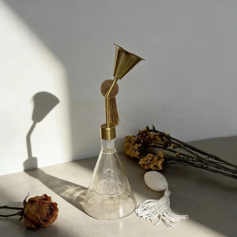 Elegant Tassel Decor Perfume E - Perfume Fragrance Store 评论和价格